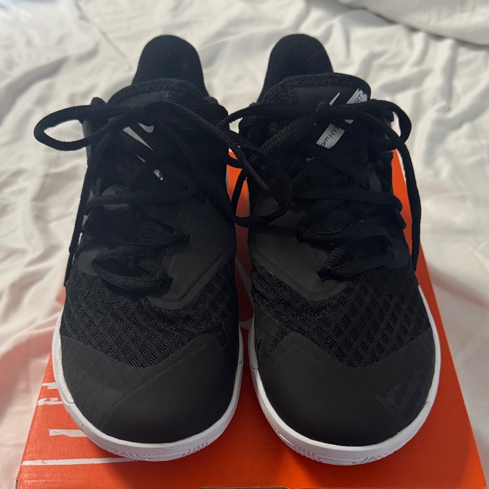 Nike Zoom Hyperspeed Court Athletic Shoes. New w/ box